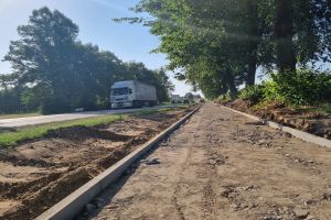 Budowa ścieżki pieszo-rowerowej w Węgiersku