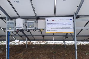 Tablica informująca o dofinansowaniu