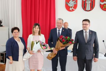 Radna Małgorzata Kamińska, skarbnik Iwona Górska, wójt Marek Ryłowicz i przewodniczący Rady Gminy Artur Kaszyński