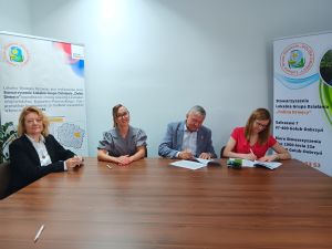 Przedstawiciele LGD Dolina Drwęcy, Wójt Marek Ryłowicz, Skarbnik Aleksandra Laskowska