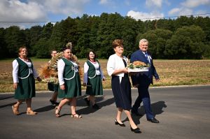 Przemarsz Koła Gospodyń Wiejskich