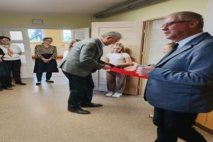 Uroczyste otwarcie wyremontowanej kuchni w szkolnej stołówce w Zespole Szkolno-Przedszkolnym we Wrockach