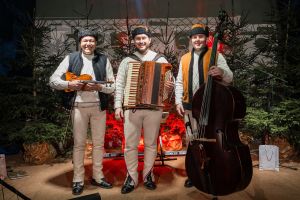 Uczestnicy koncertu noworocznego w Ostrowitem