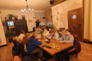 Klub Młodzieżowy Wrocki - wyjazd do kina 2