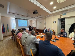 Uczestnicy wizyty studyjnej podczas spotkania z przedstawicielami Gminy Miasto Olsztynek